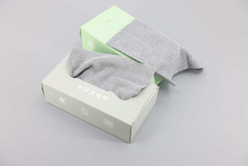 Microfiber Tear-Away Towel Roll - Image 3