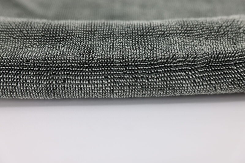Multi-Tone Twisted Loop Microfiber Drying Towel